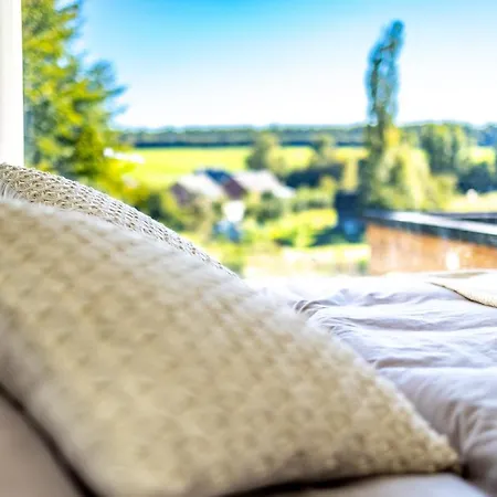 L'ardenne De Fideline Nyaraló Tenneville